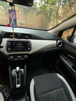 نيسان فيرسا